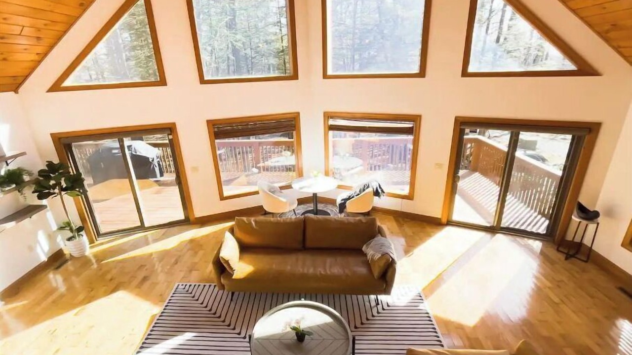 Photo of Livingroom in Dalton