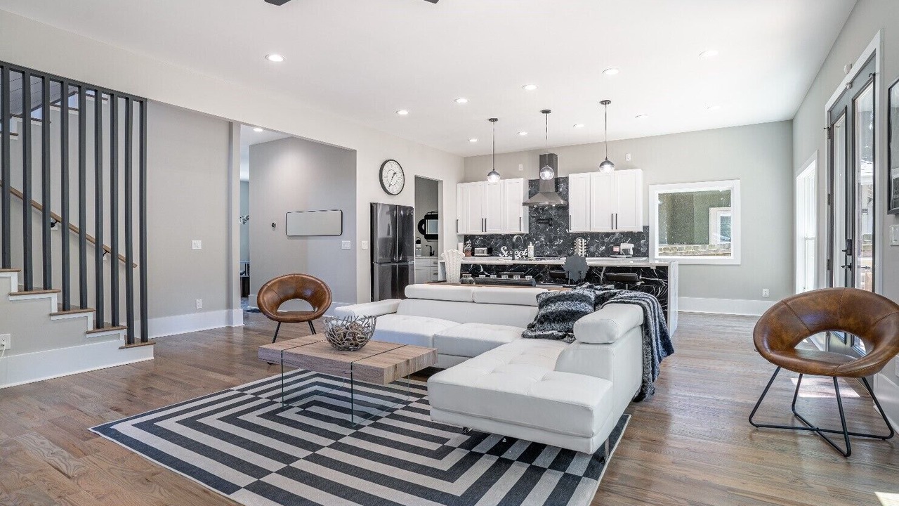 Photo of Livingroom in Westview