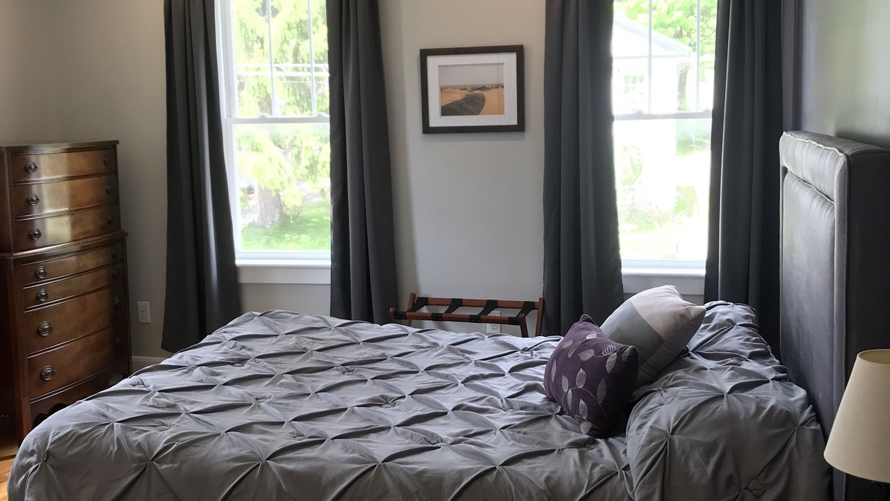 Photo of Bedroom in Town of Smyrna