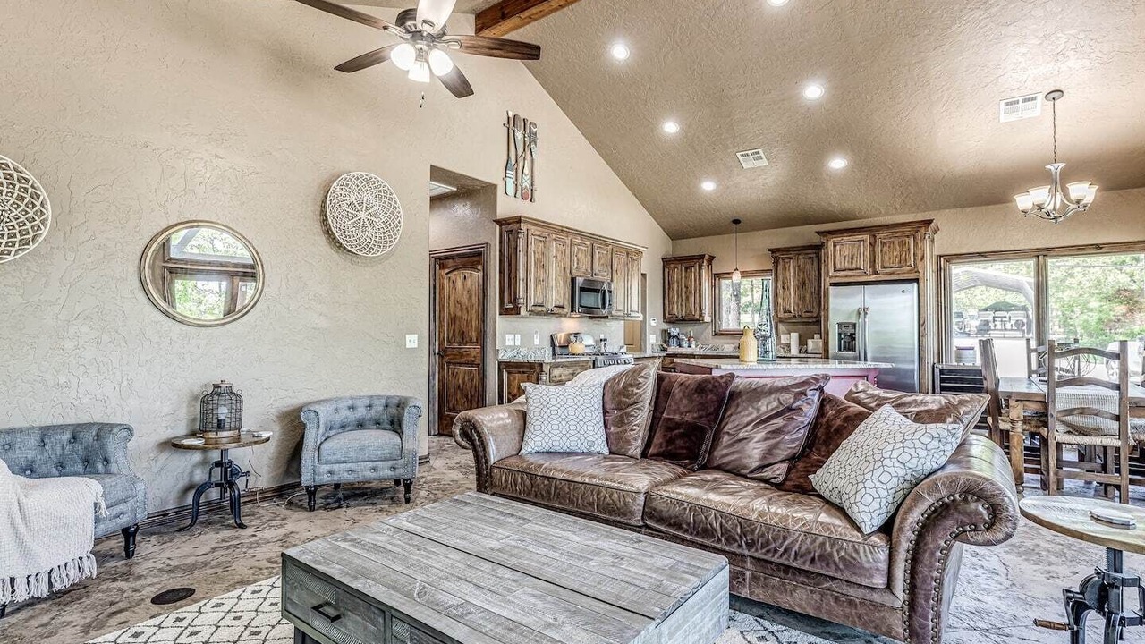 Photo of Bedroom in Texanna