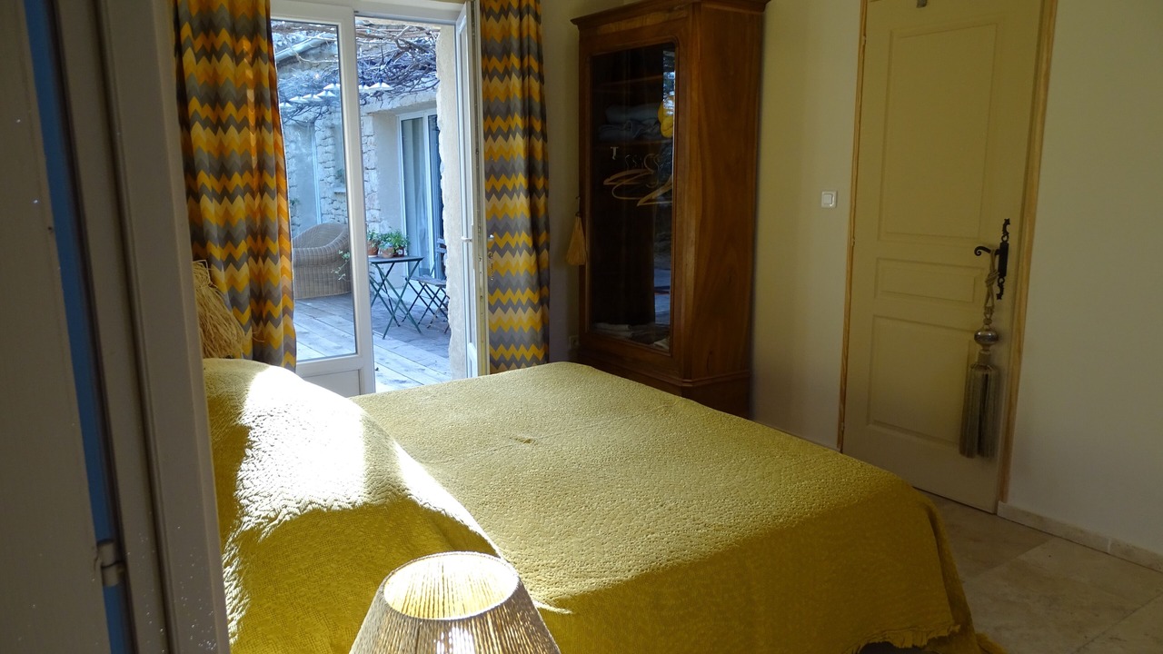 Photo of Bedroom in Murs