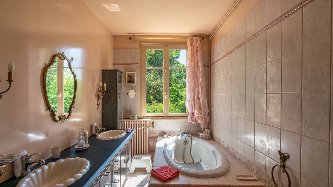 Photo of Bathroom in Ver-sur-Mer