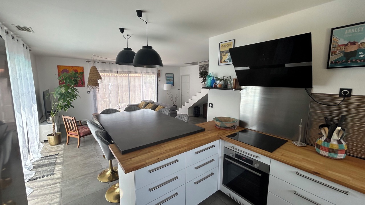 Photo of Kitchen in Sainte-Marie-la-Mer