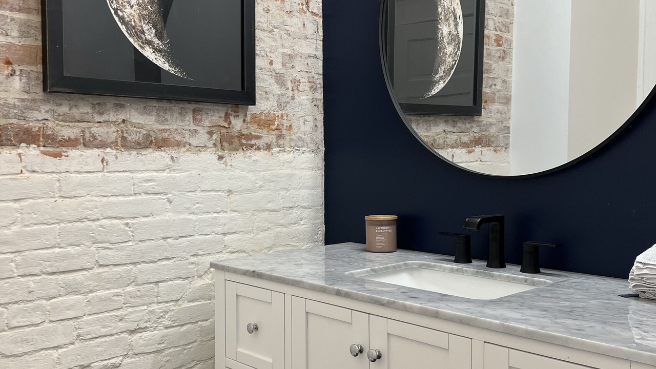 Photo of Bathroom in Vinton