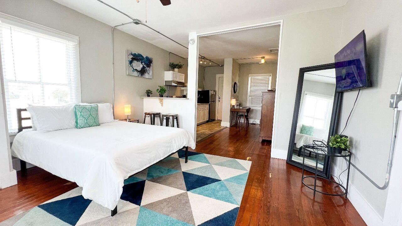 Photo of Others in Central City