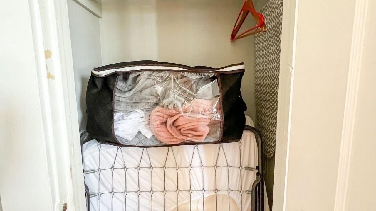 Photo of Bedroom in Central City