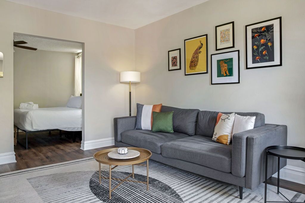 Photo of Livingroom in St. Louis