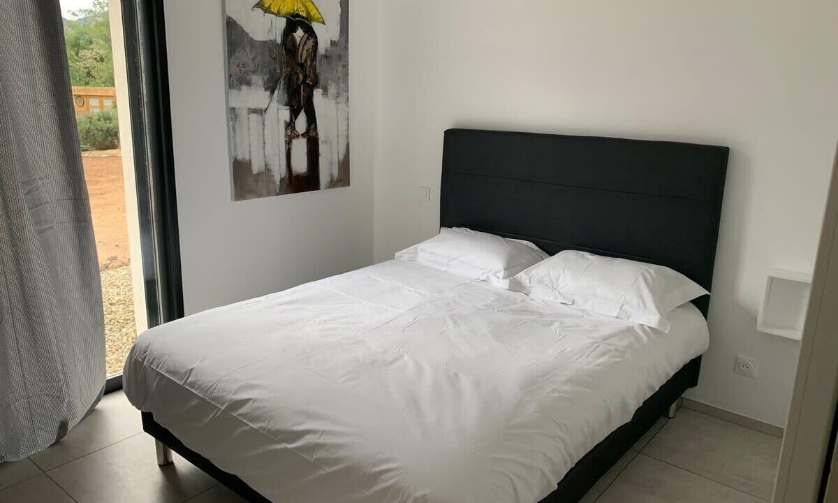 Photo of Bedroom in Calenzana