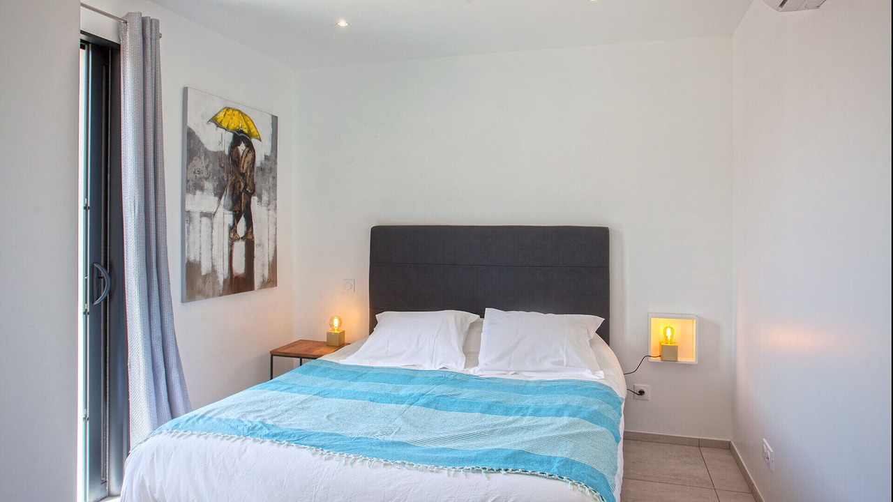 Photo of Bedroom in Calenzana