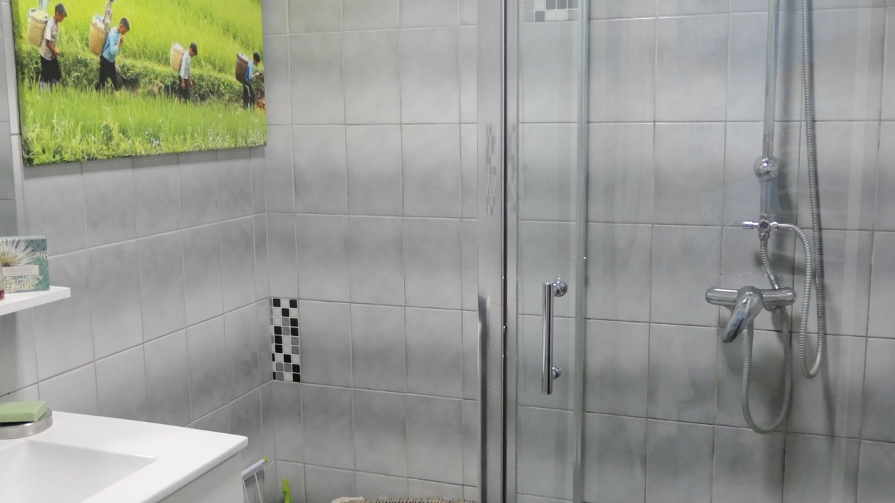 Photo of Bathroom in Senoville