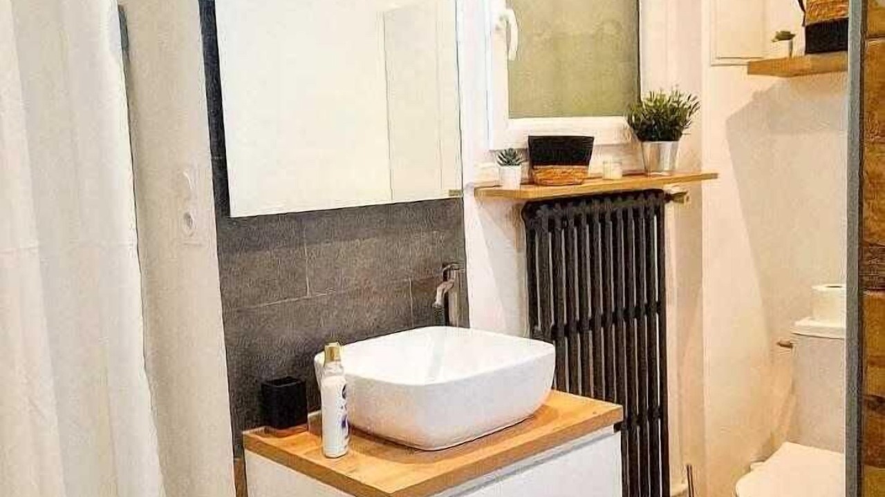 Photo of Bathroom in Le Mourillon