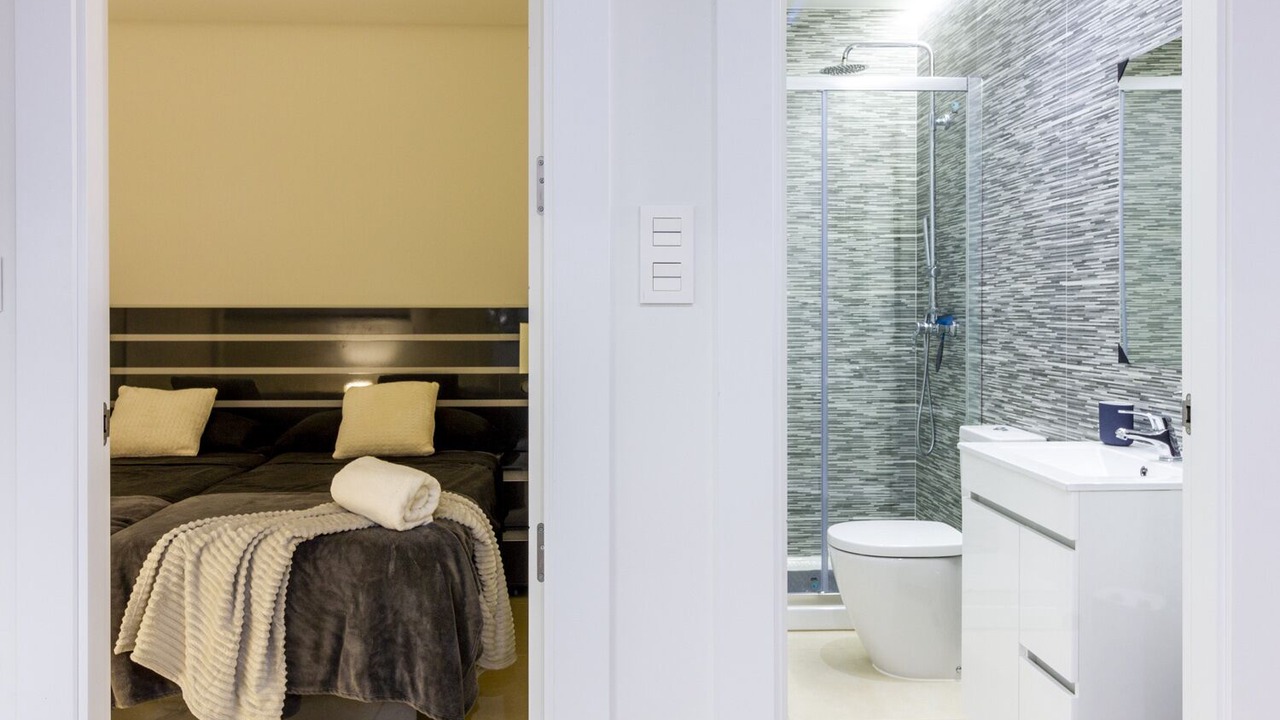 Photo of Bathroom in La Florida