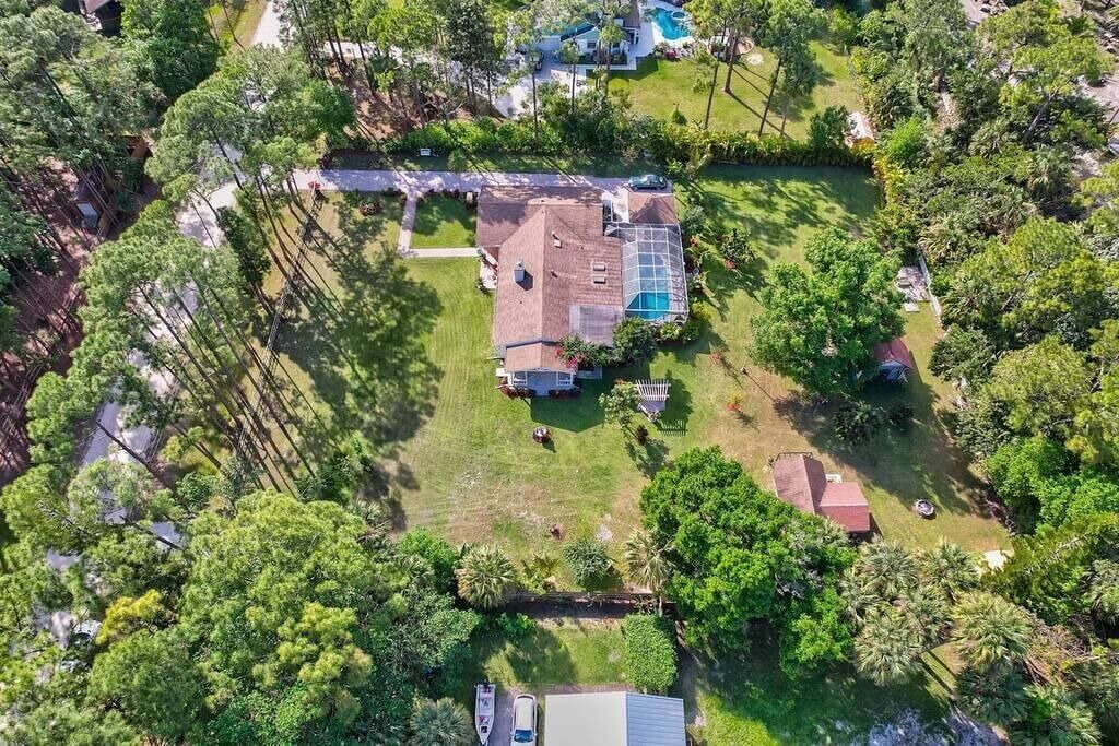 Photo of Outdoor in Jupiter Farms