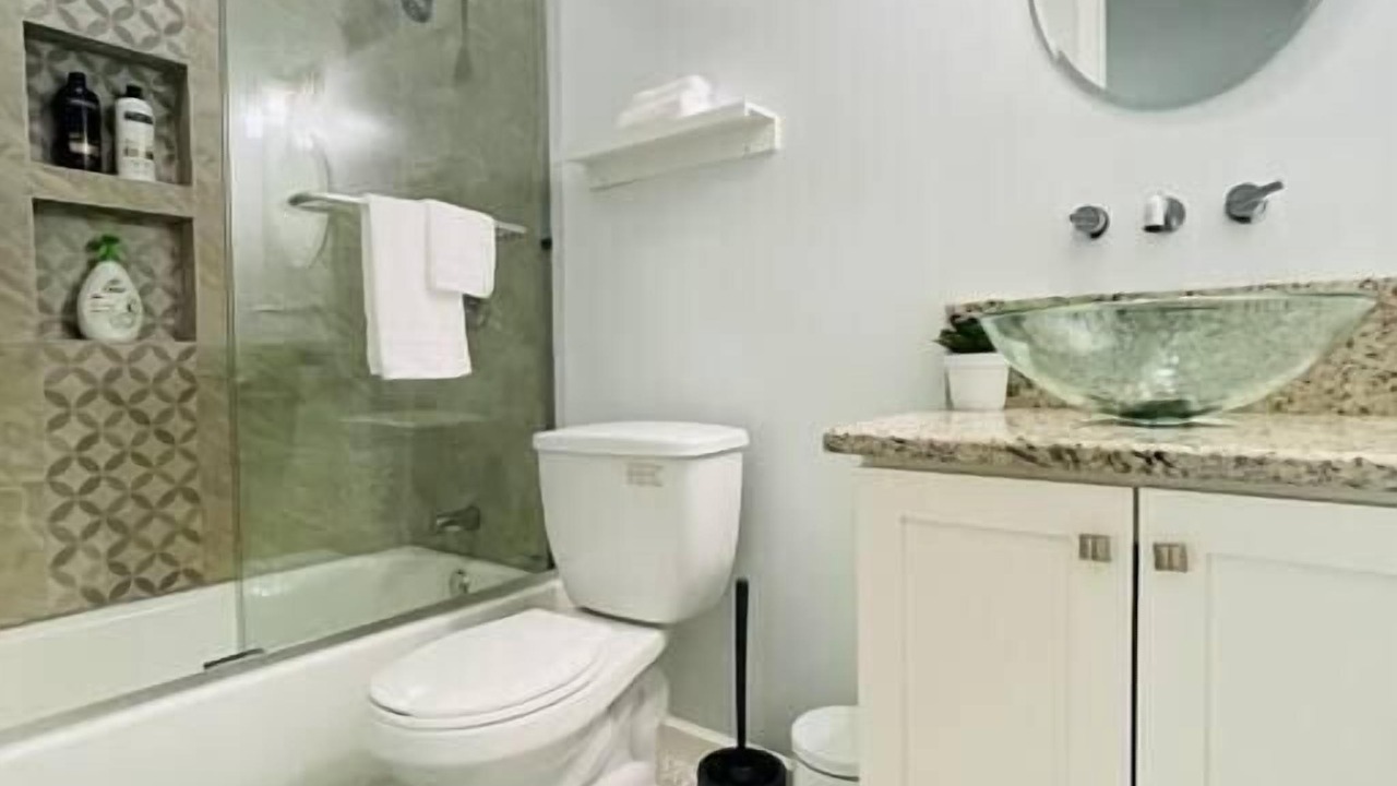 Photo of Bathroom in Jupiter Farms