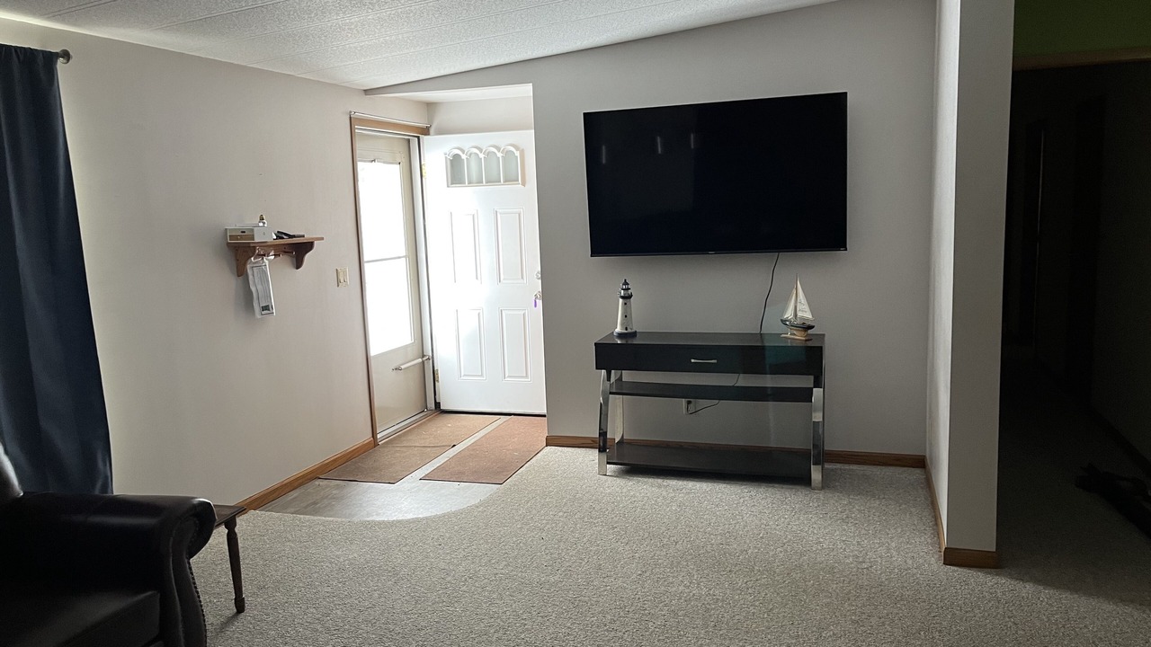 Photo of Livingroom in West Branch