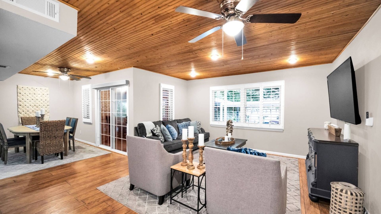 Photo of Livingroom in Leisure Land