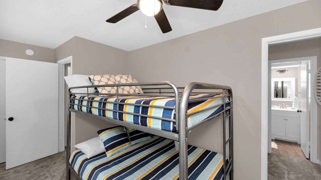 Photo of Bedroom in Leisure Land