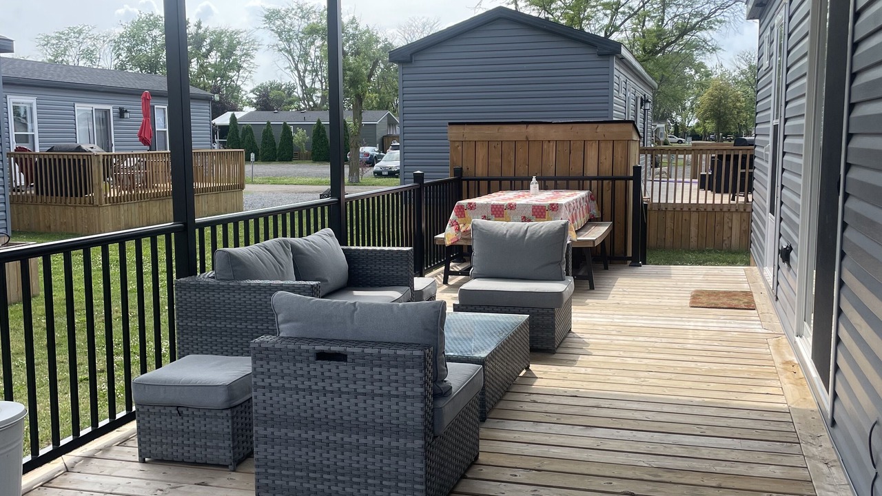 Photo of Patio Balcony in Virgil