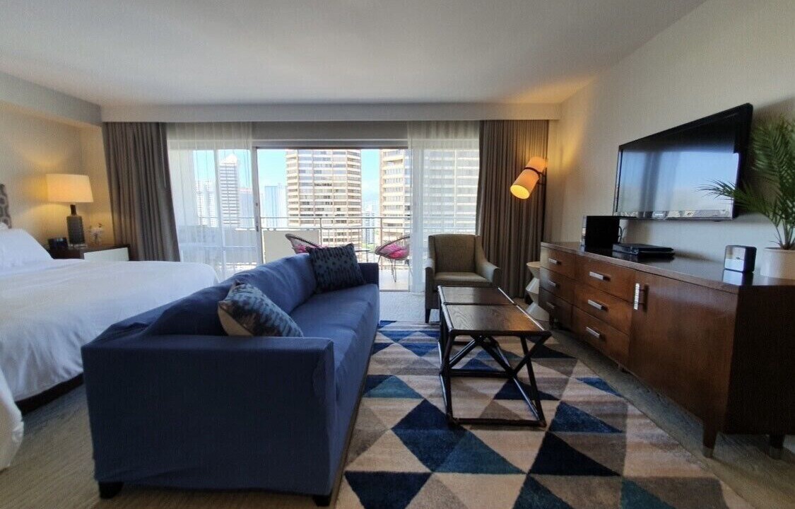 Photo of Livingroom in Waikiki