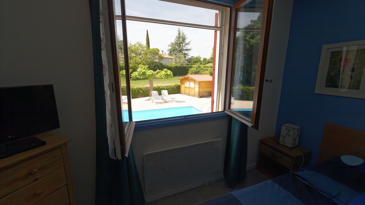 Photo of Bedroom in Chandolas