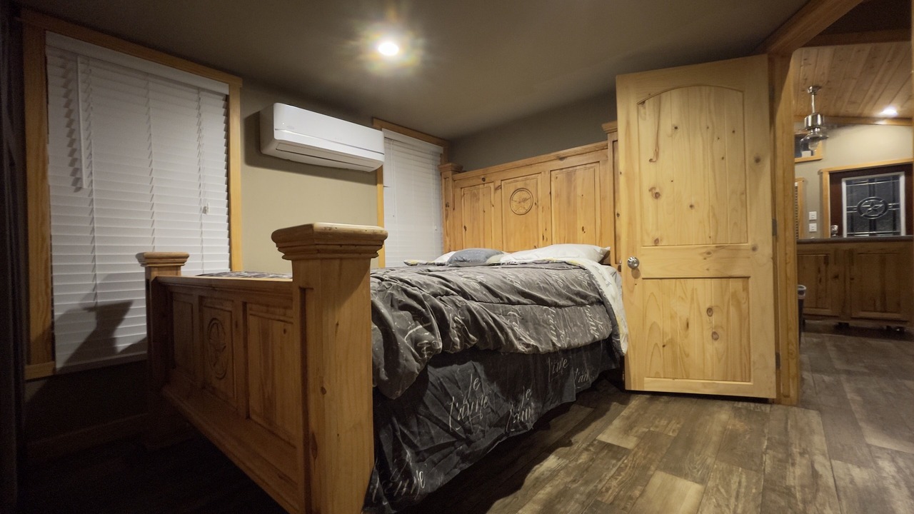 Photo of Bedroom in Wyldwood
