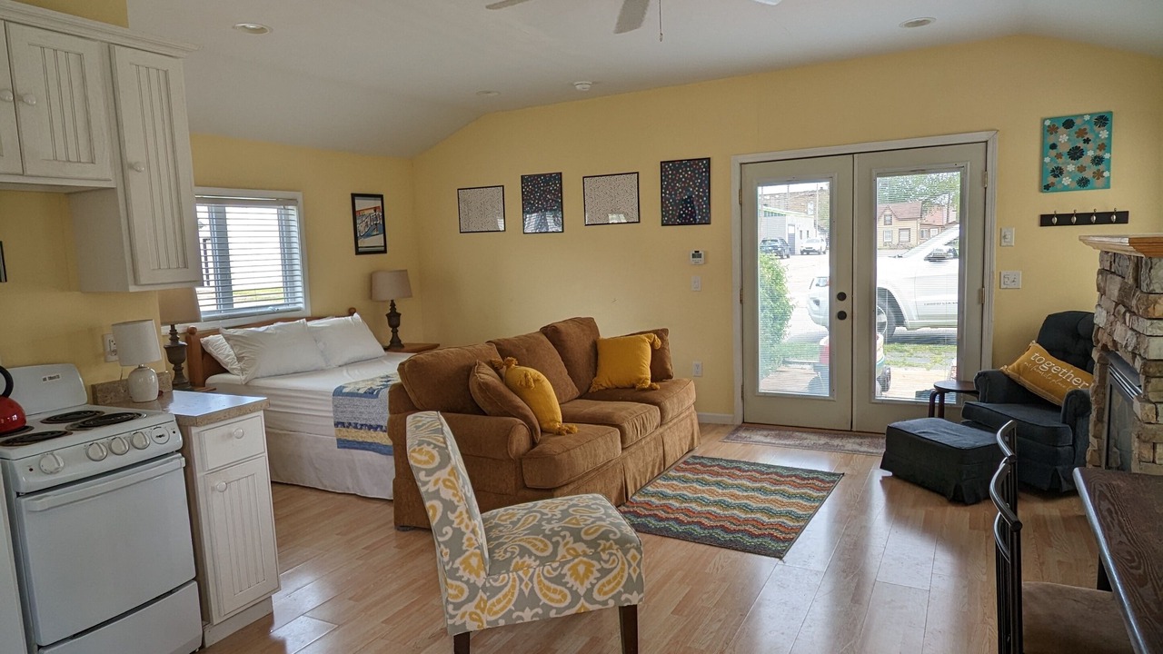 Photo of Livingroom in Port Austin