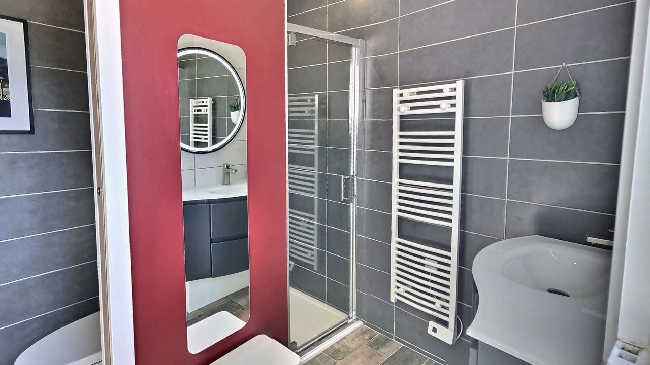 Photo of Bathroom in Theza