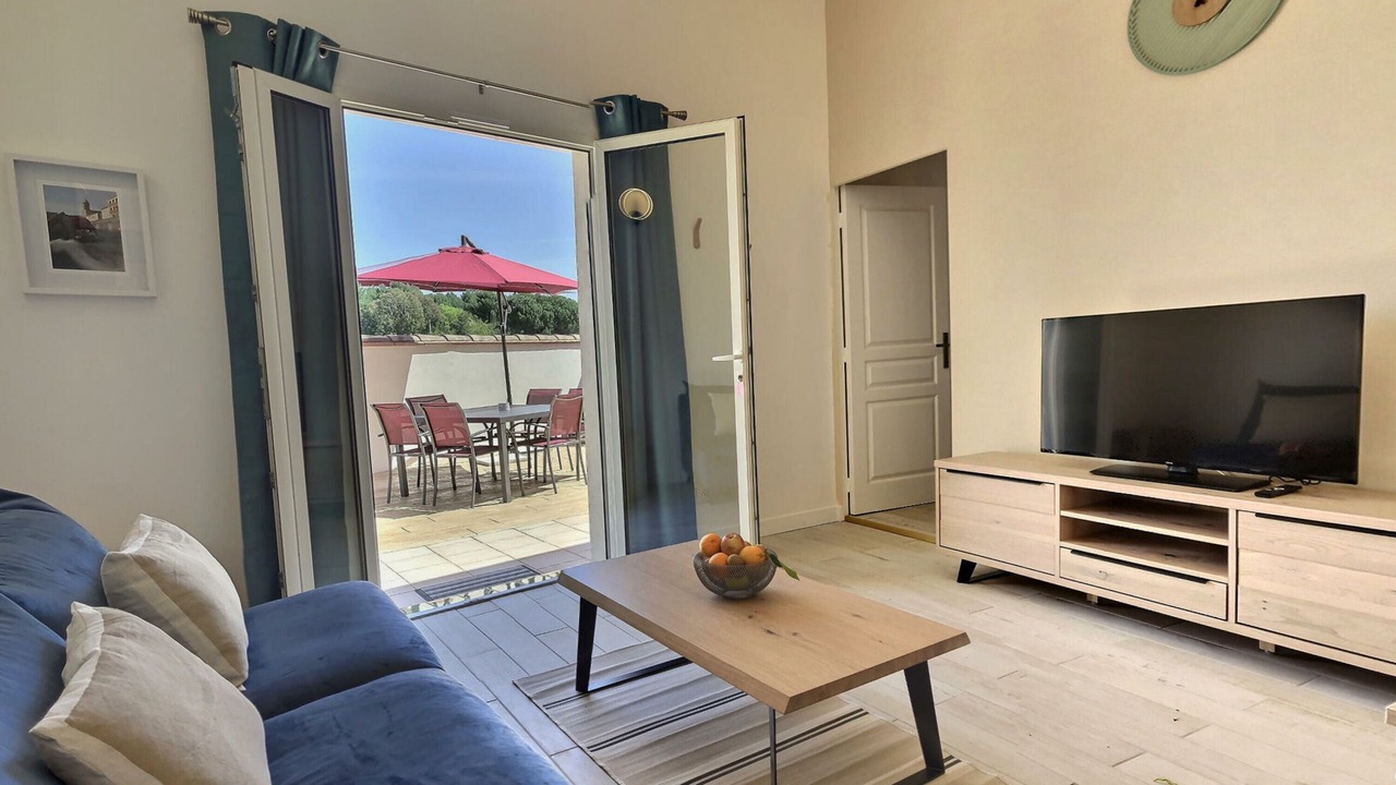 Photo of Livingroom in Theza