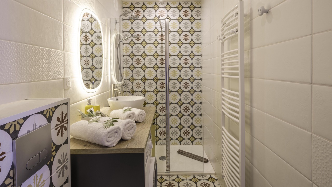 Photo of Bathroom in Theza