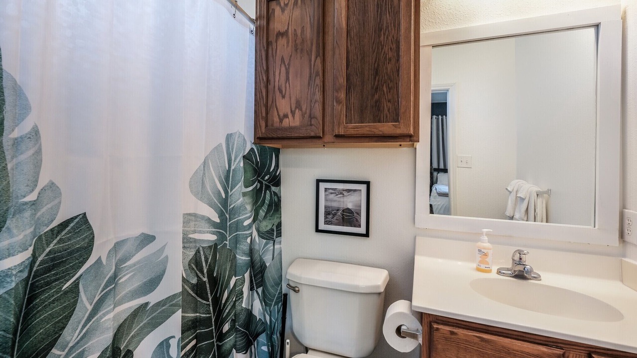 Photo of Bathroom in Medical Center District
