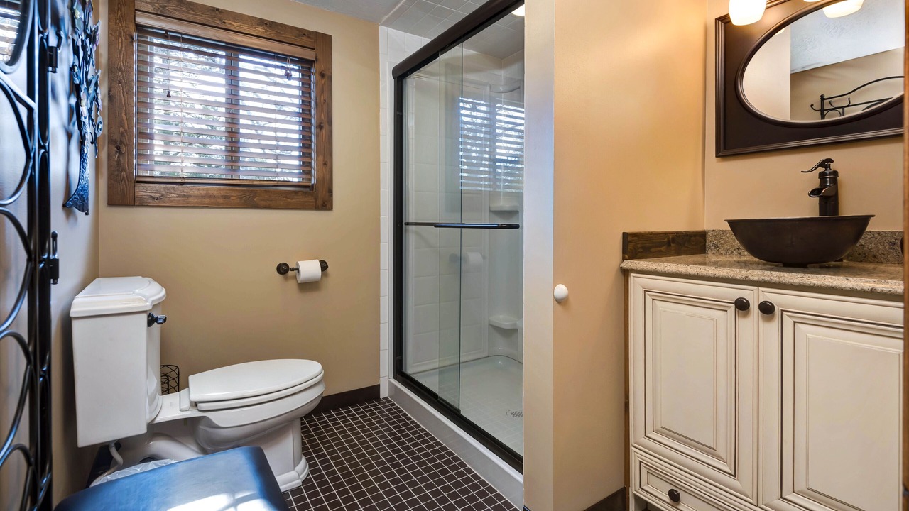 Photo of Bathroom in Lampe