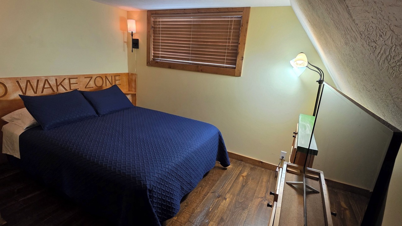 Photo of Bedroom in Lampe