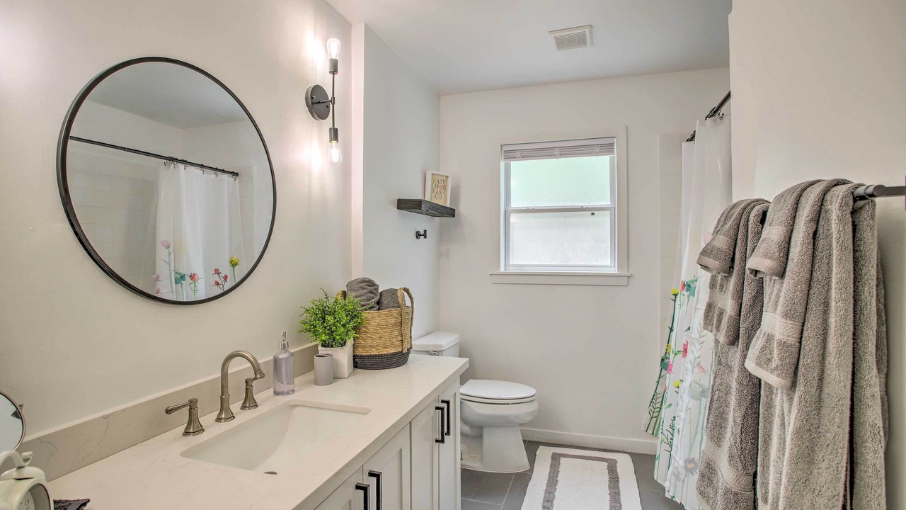 Photo of Bathroom in Brenham