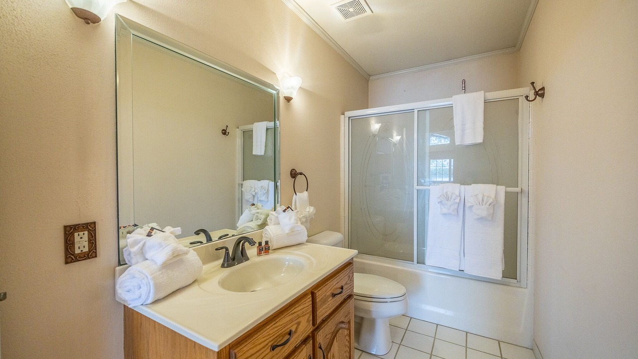 Photo of Bathroom in Lake of the Ozarks