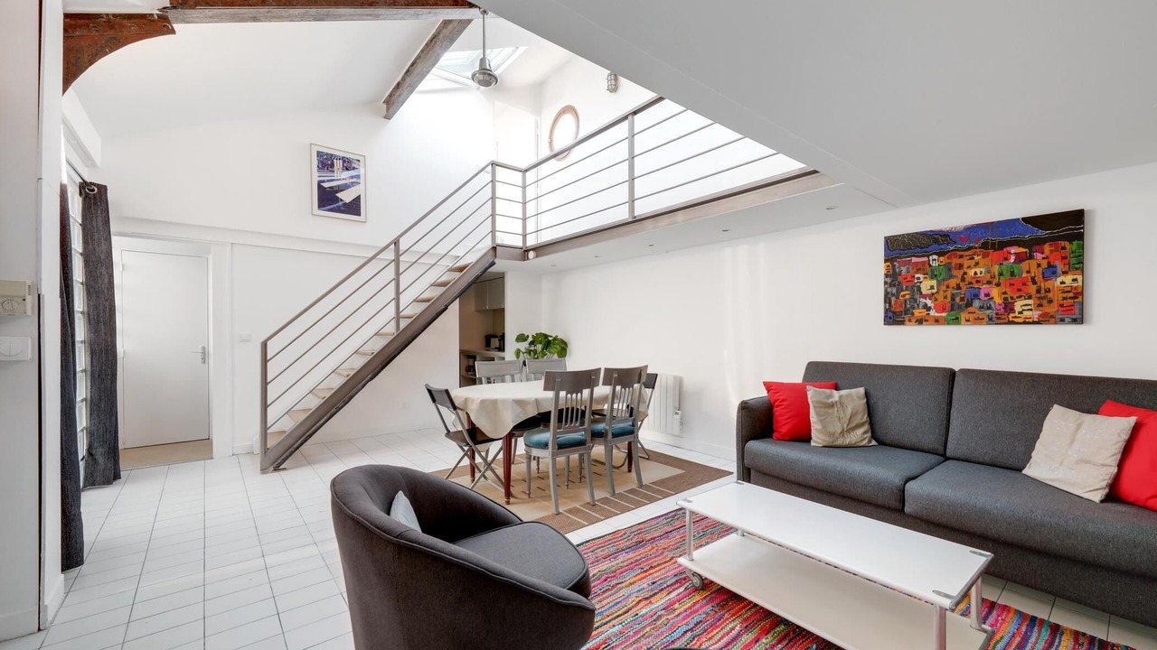 Photo of Livingroom in Arts-et-Metiers
