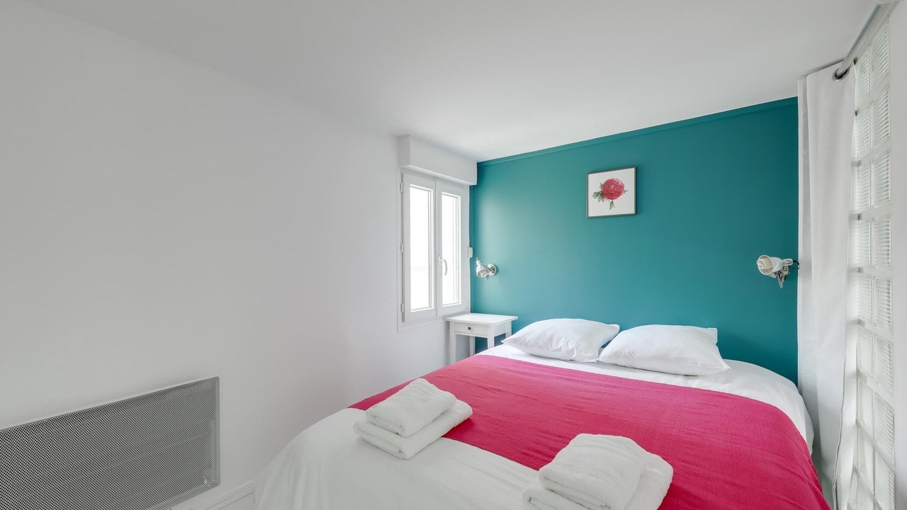 Photo of Bedroom in Arts-et-Metiers