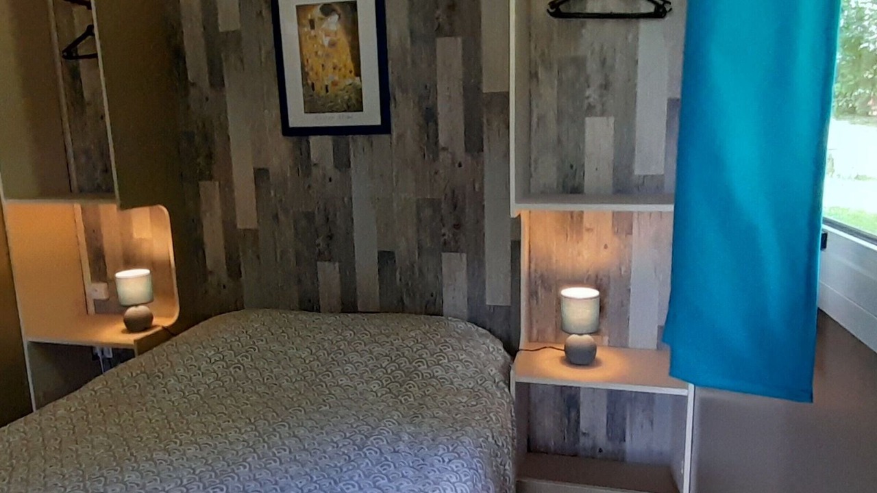 Photo of Bedroom in La Suze-sur-Sarthe