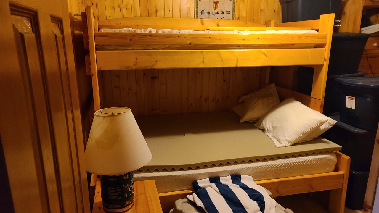 Photo of Bedroom in Armour