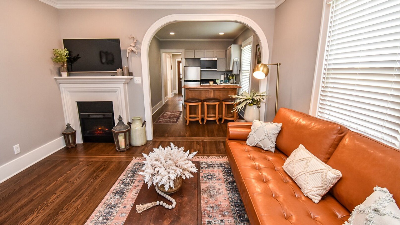 Photo of Livingroom in Peoria Heights