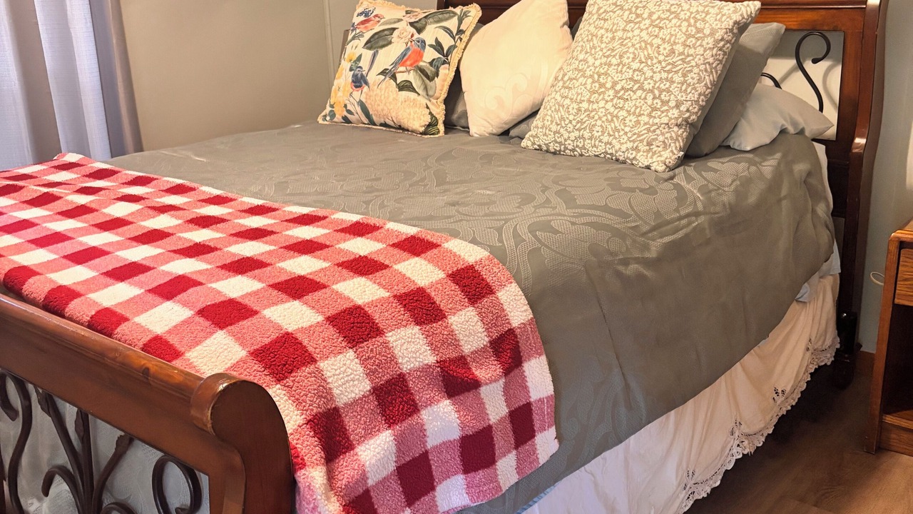 Photo of Bedroom in Hemphill