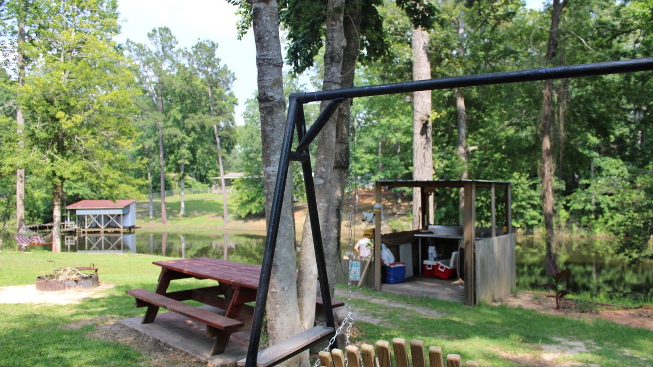 Photo of Outdoor in Hemphill