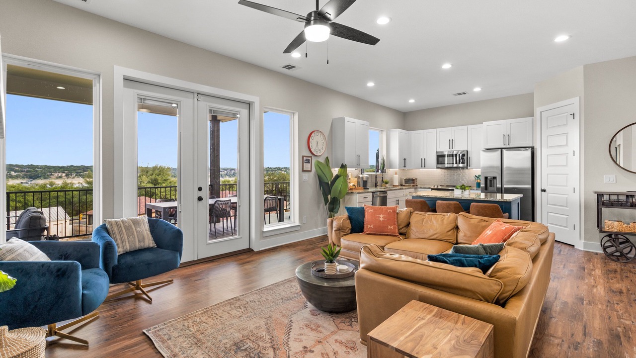 Photo of Bedroom in Waterford On Lake Travis