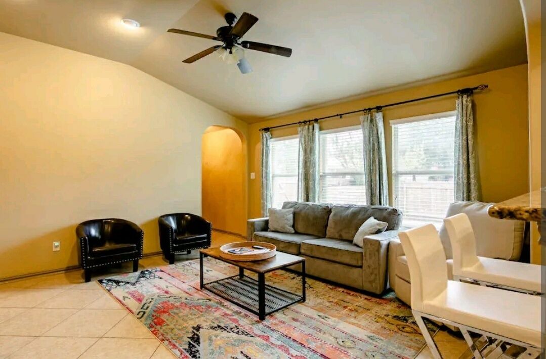 Photo of Livingroom in Austin