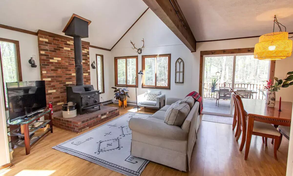 Photo of Livingroom in Gouldsboro