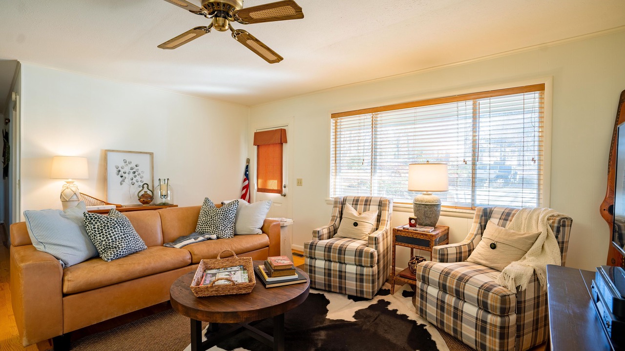 Photo of Livingroom in Greers Ferry
