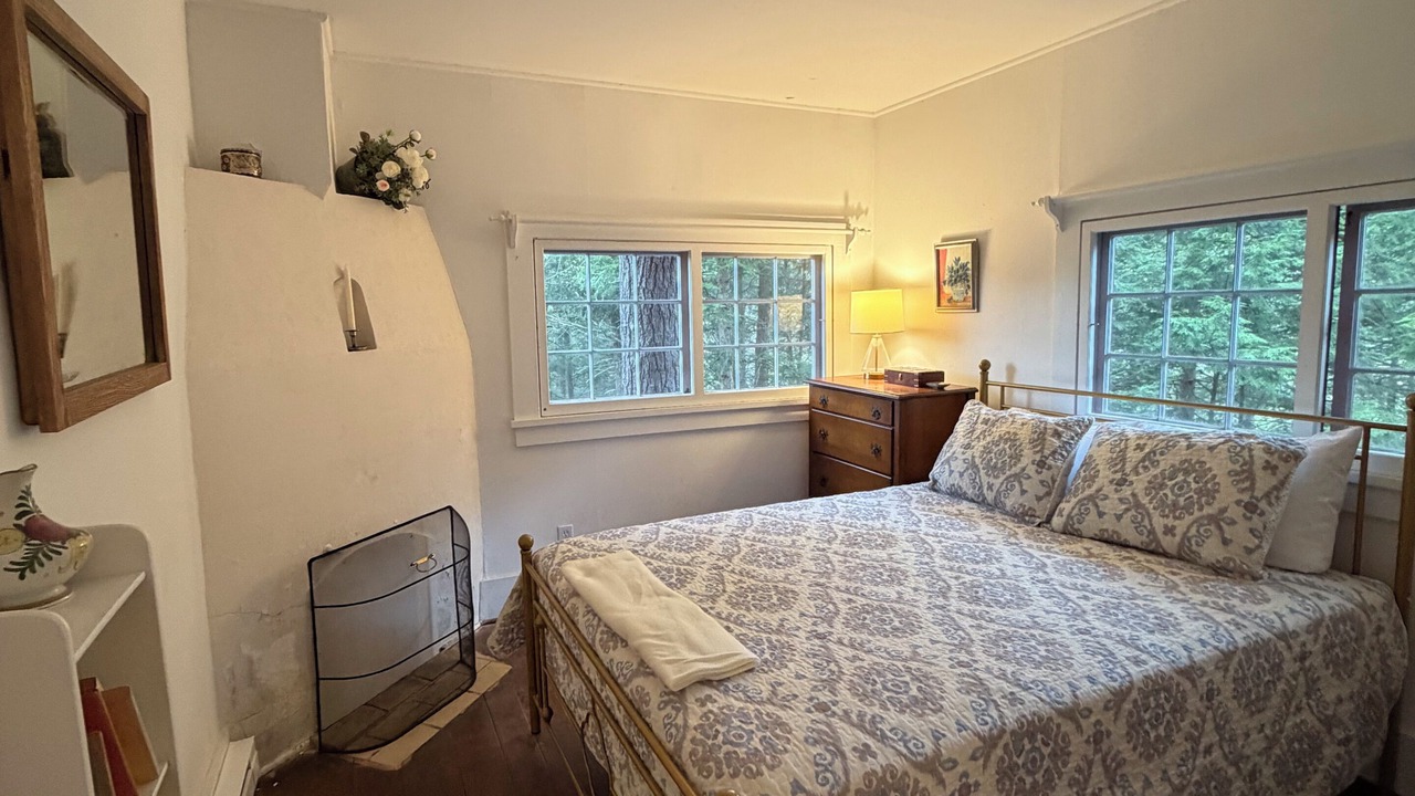 Photo of Bedroom in Keene