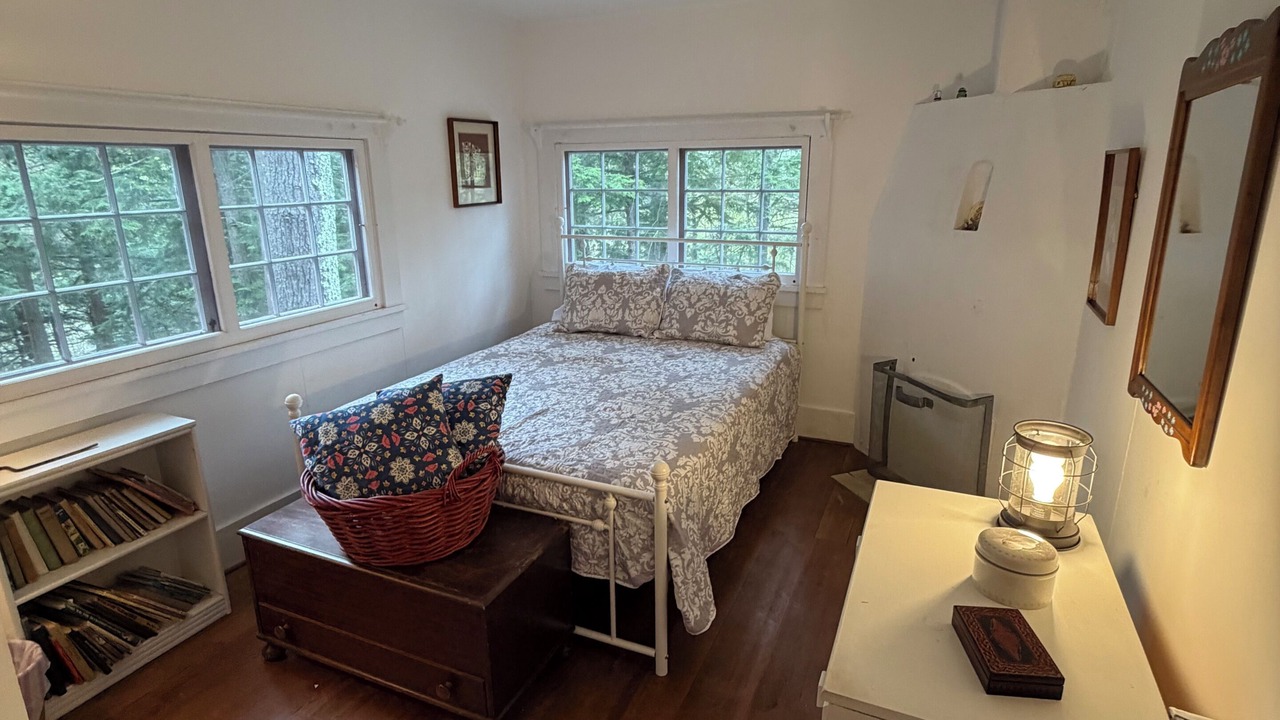 Photo of Bedroom in Keene