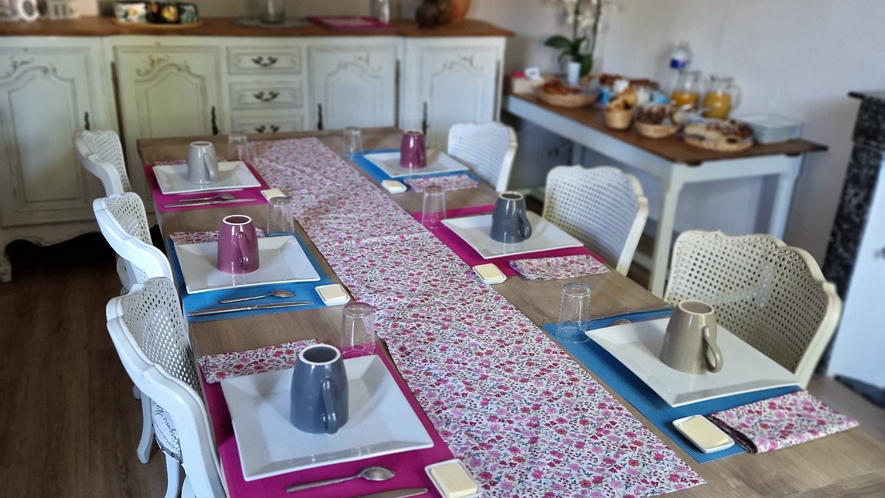 Photo of Others in Saint Martin de Juillers