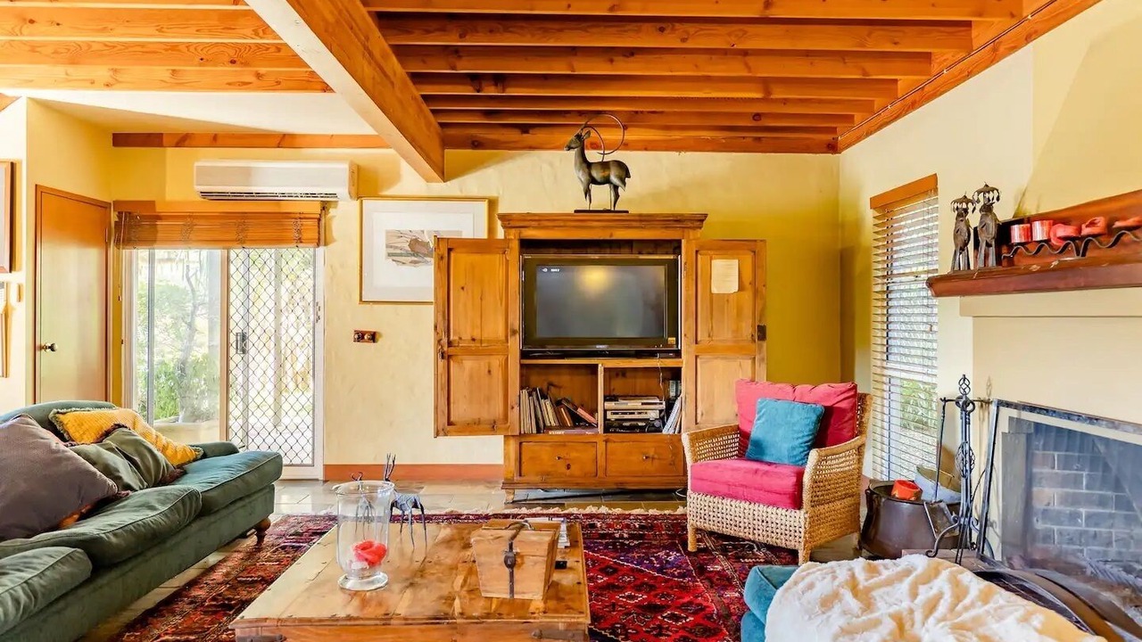 Photo of Livingroom in Mount Nathan