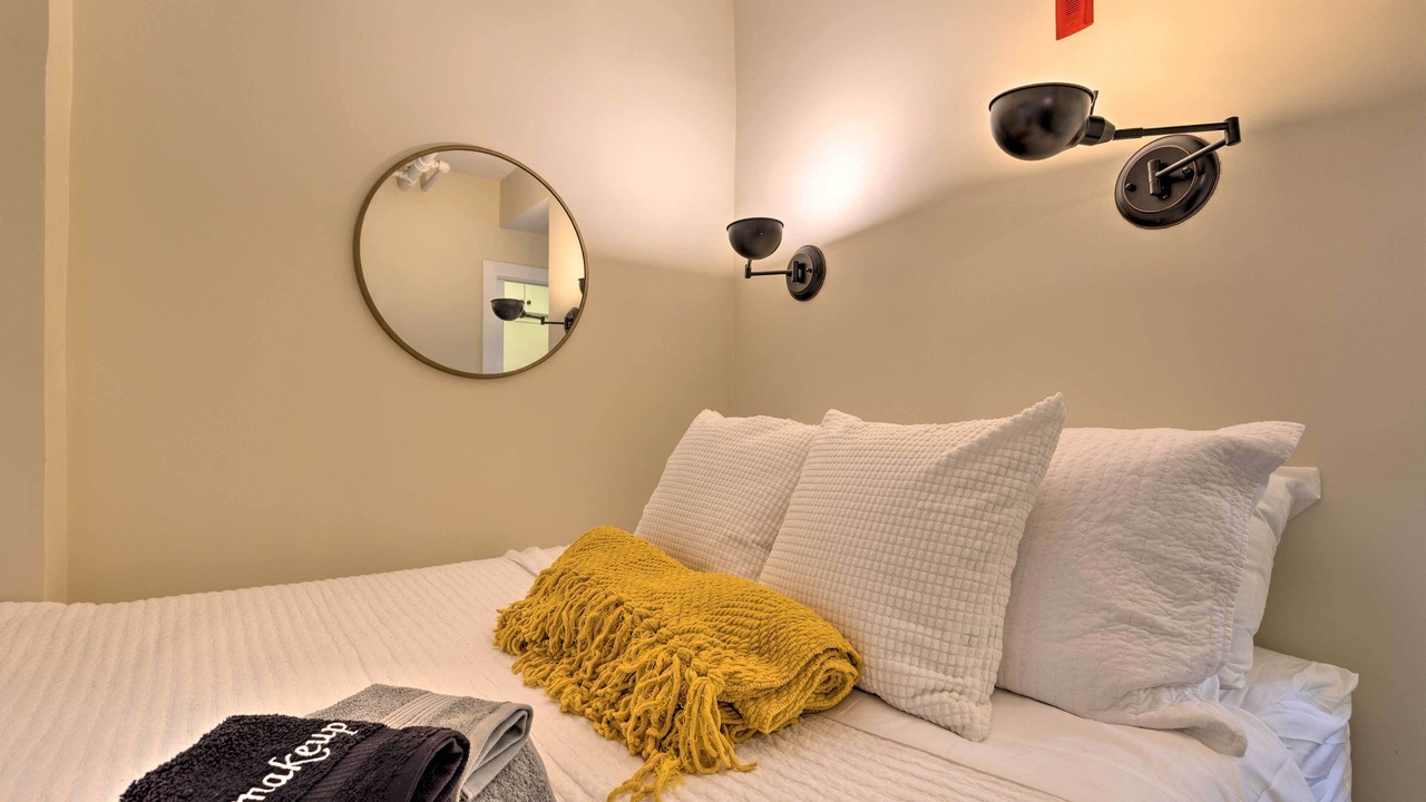 Photo of Others in Downtown